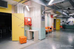 Запорізькі заклади освіти забезпечили тепло, світло та безпеку на зиму й можливі блекаути